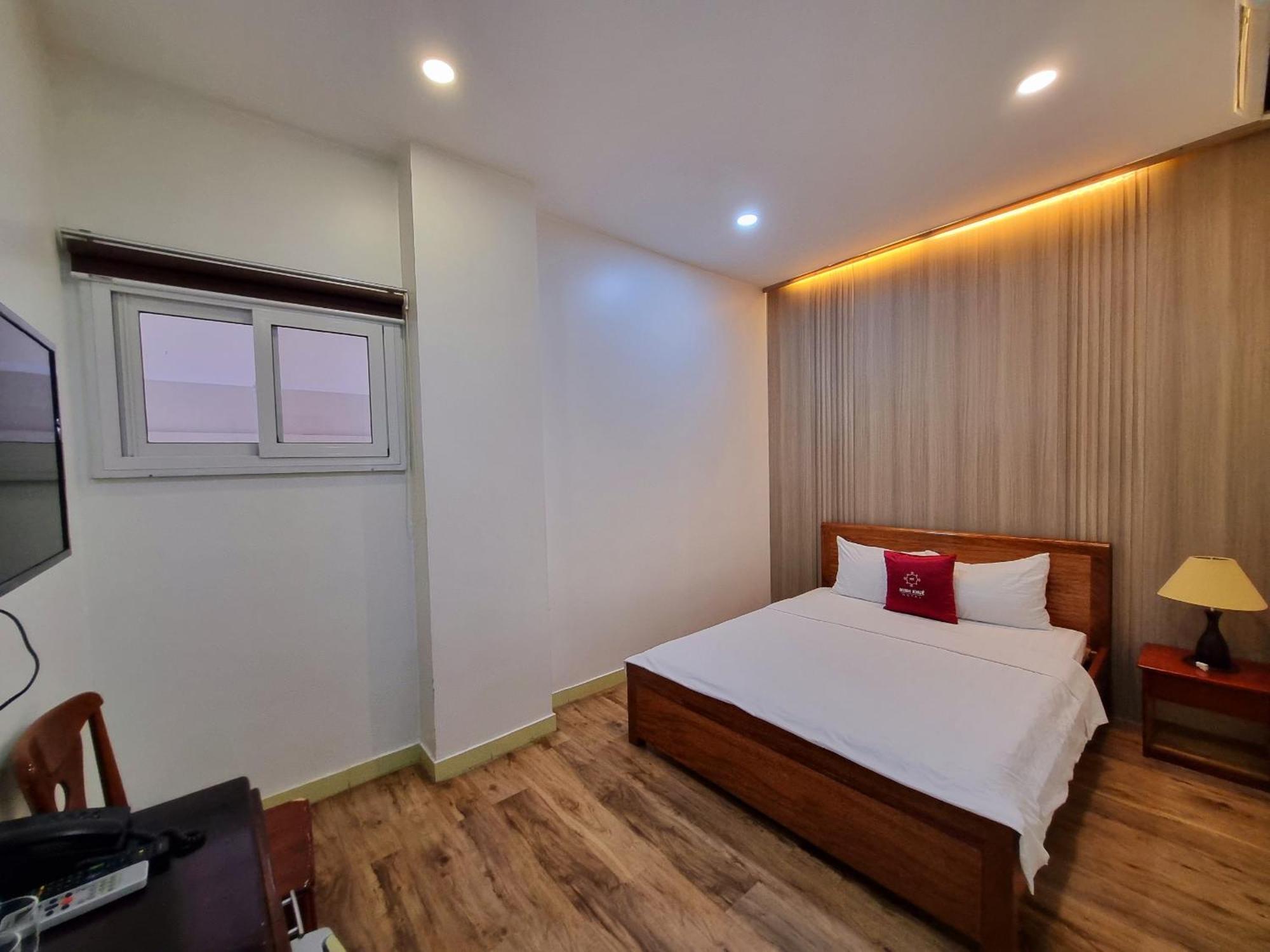 Minh Khue Hotel Vĩnh Long Exterior foto
